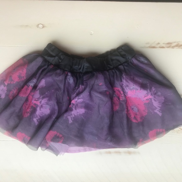 Purple, black and pink skirt - Picture 2 of 2